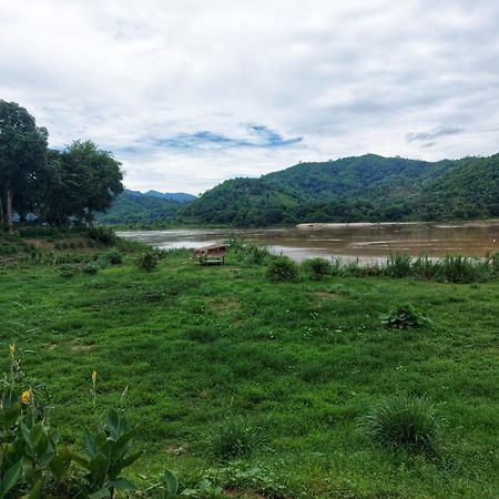 Mekong Villas Pak Chom Eksteriør bilde